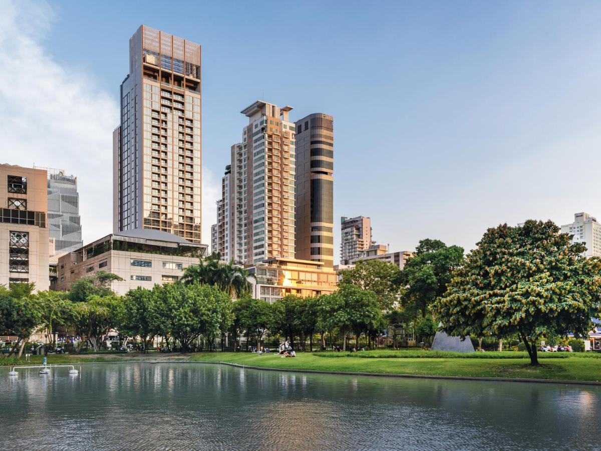 Oakwood Suites Банкок Екстериор снимка Lumpinee Lake