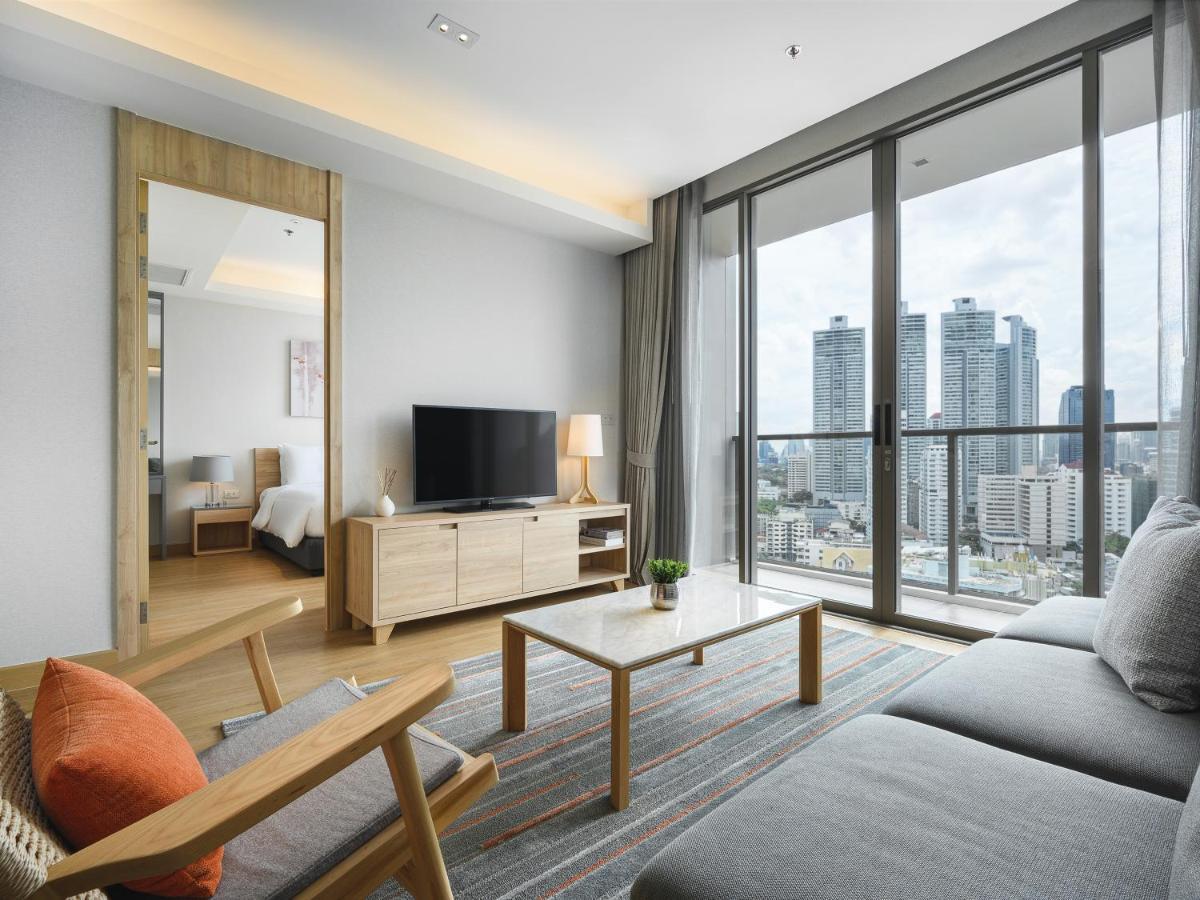 Oakwood Suites Банкок Екстериор снимка